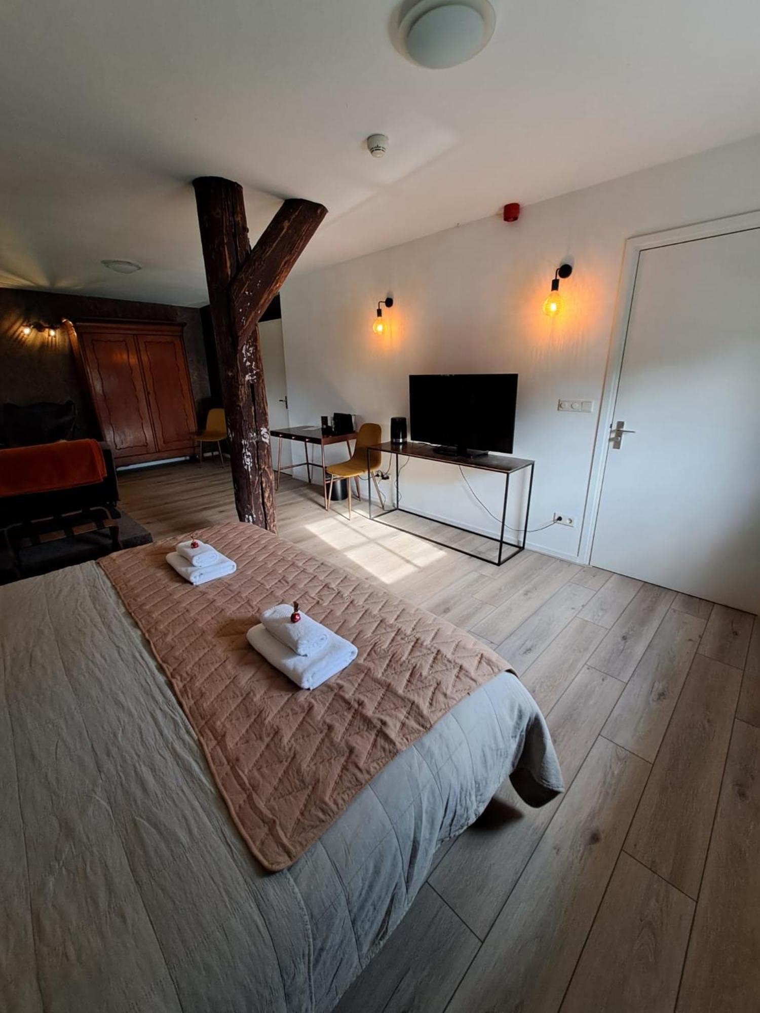 Herberg De Loohoeve Schoonloo Bagian luar foto