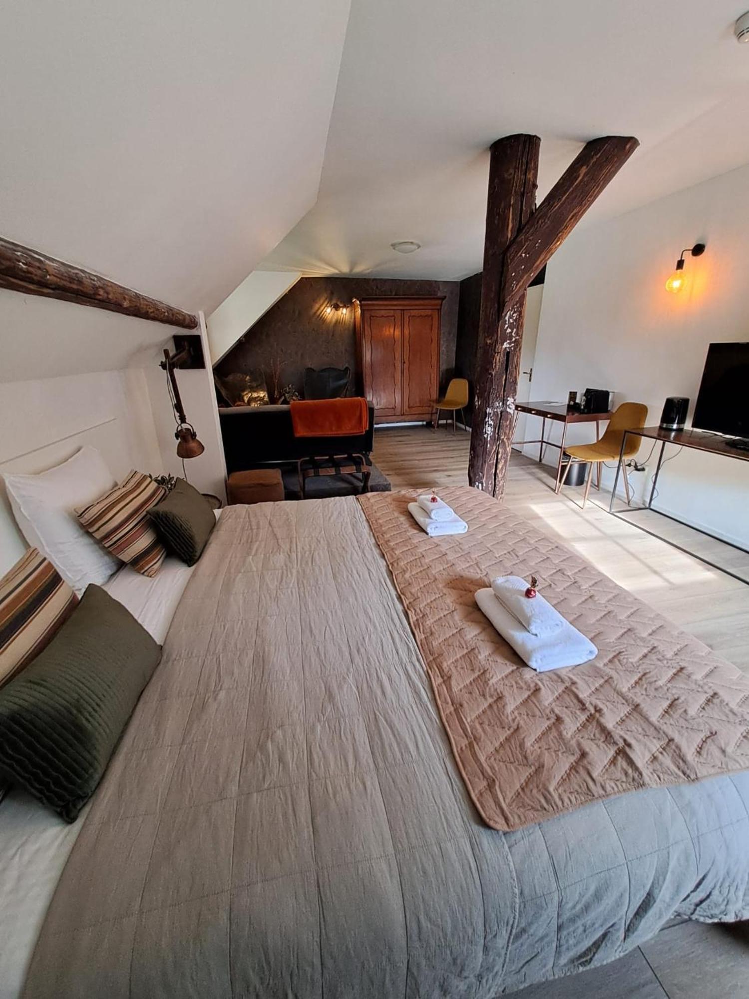 Herberg De Loohoeve Schoonloo Bagian luar foto