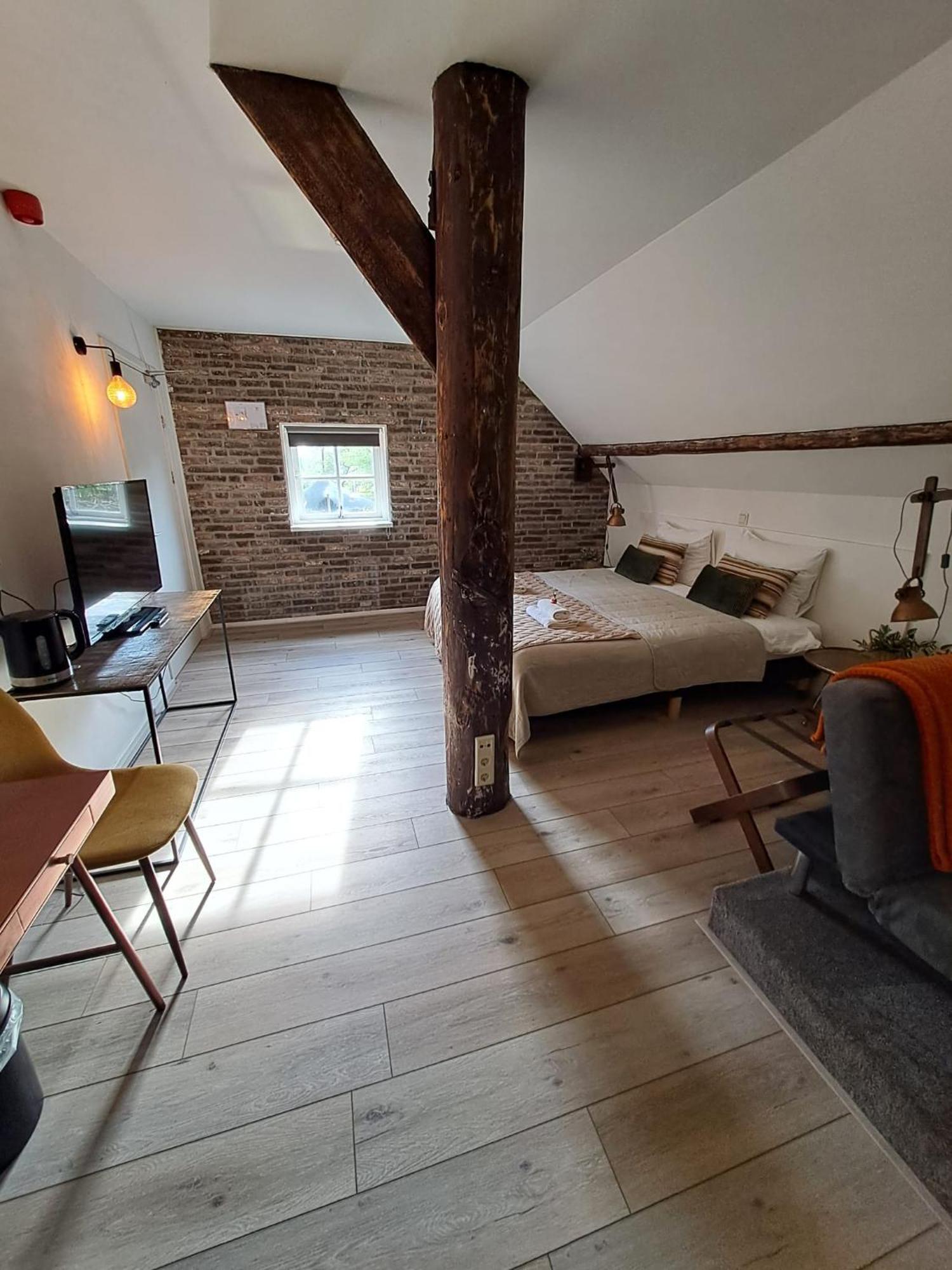 Herberg De Loohoeve Schoonloo Bagian luar foto